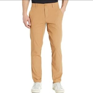 NWT Under Armour Iso Chill Heat Gear Taper Golf Pants Chinos Tan/Brown